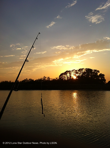 SUNDOWNER: The sun sets on a good day on the water. Photo by John Keith, LSON. WACO3