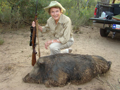 Special present - Barbee Winn gets birthday wish, shoots hog at 90